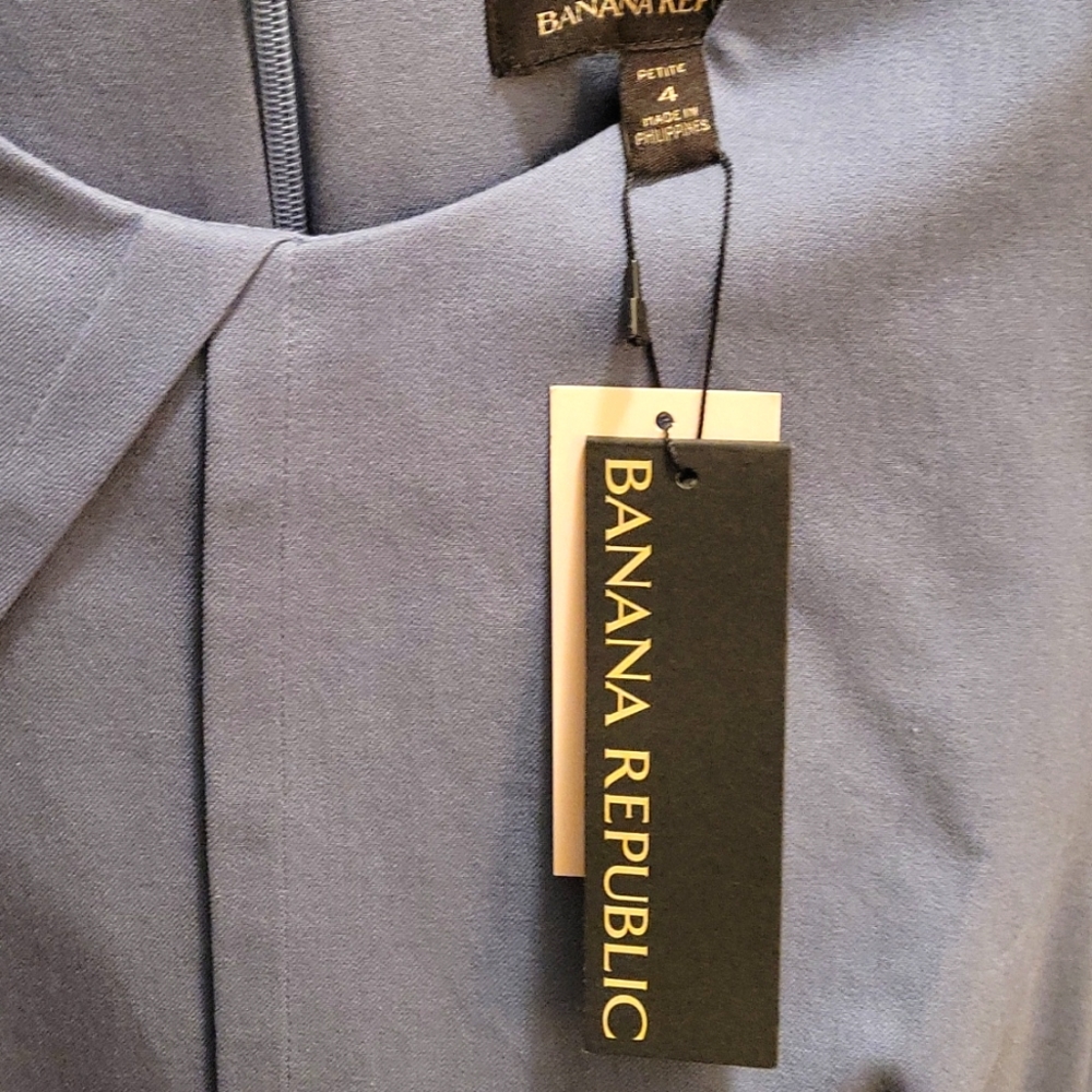 Banana Republic Bi-stretch Pleat Dress - NWT - Picture 4 of 4